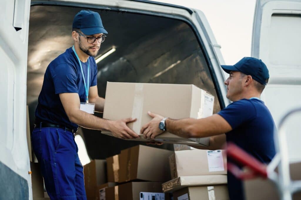 Benefits of Hiring Packers And Movers for furniture moving